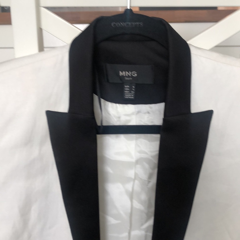 Mango Blazer - Picture 3 of 3